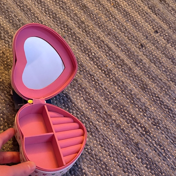 Roller Rabbit Multicolor Heart Box - Picture 3 of 3